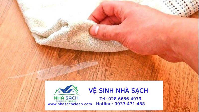 10 Loại Vết Bẩn Công Nghiệp 