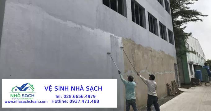 Cách Xử Lý Rêu Mốc, Vết Bẩn Lâu Năm Trên Mái Tôn, Tường Ngoài Trời