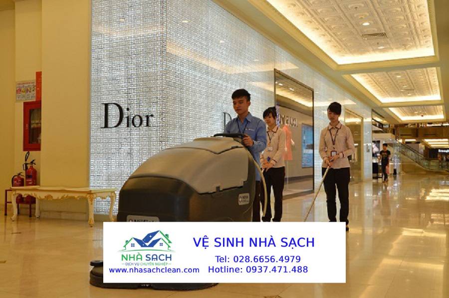 Đội vệ sinh cho trung tâm thương mại số lượng lớn