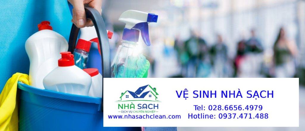 Dọn vệ sinh sau khai trương cửa hàng
