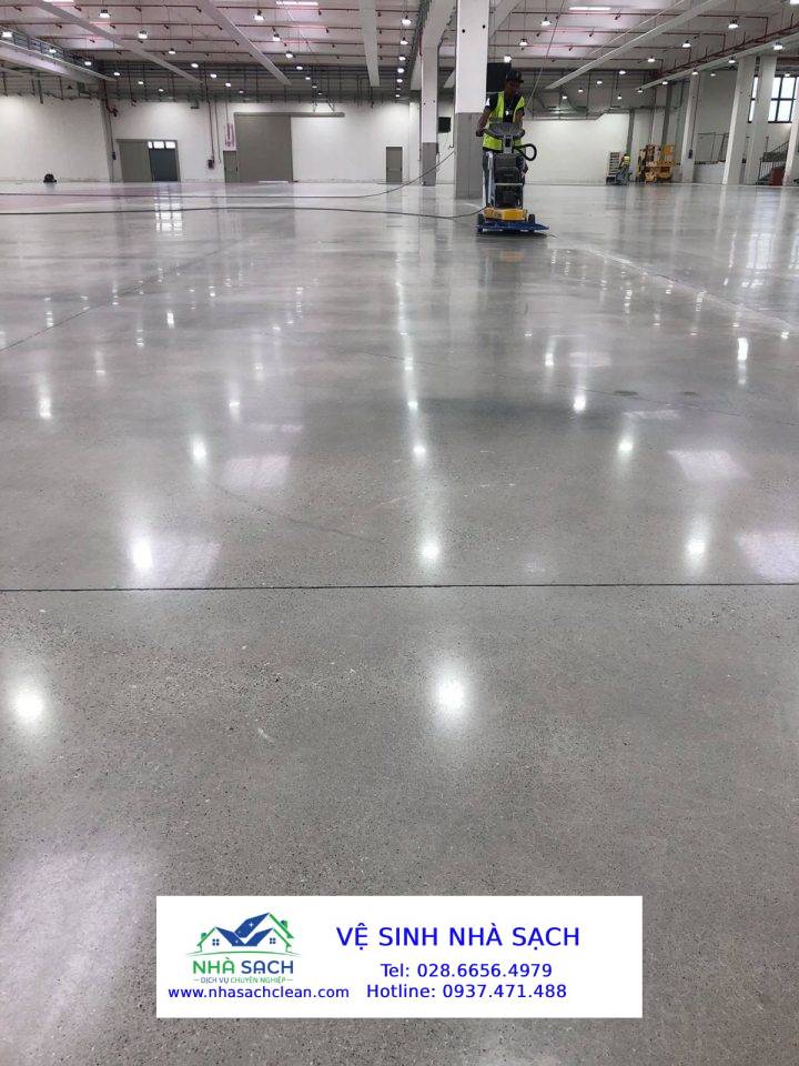 Hóa Chất Bóc Lớp Phủ Sàn Carestrip NR