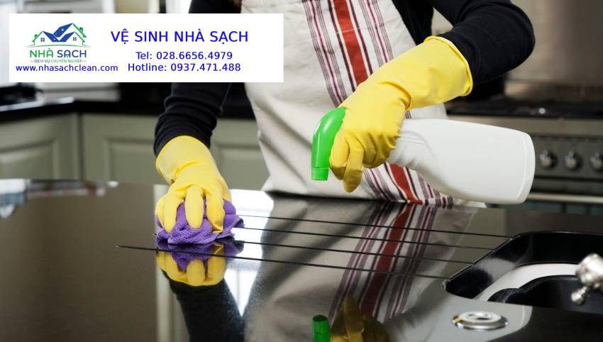 Khám Phá Các Giải Pháp Hóa Chất Vệ Sinh Khu Vực Bếp Nhà Hàng, Bếp Công Nghiệp
