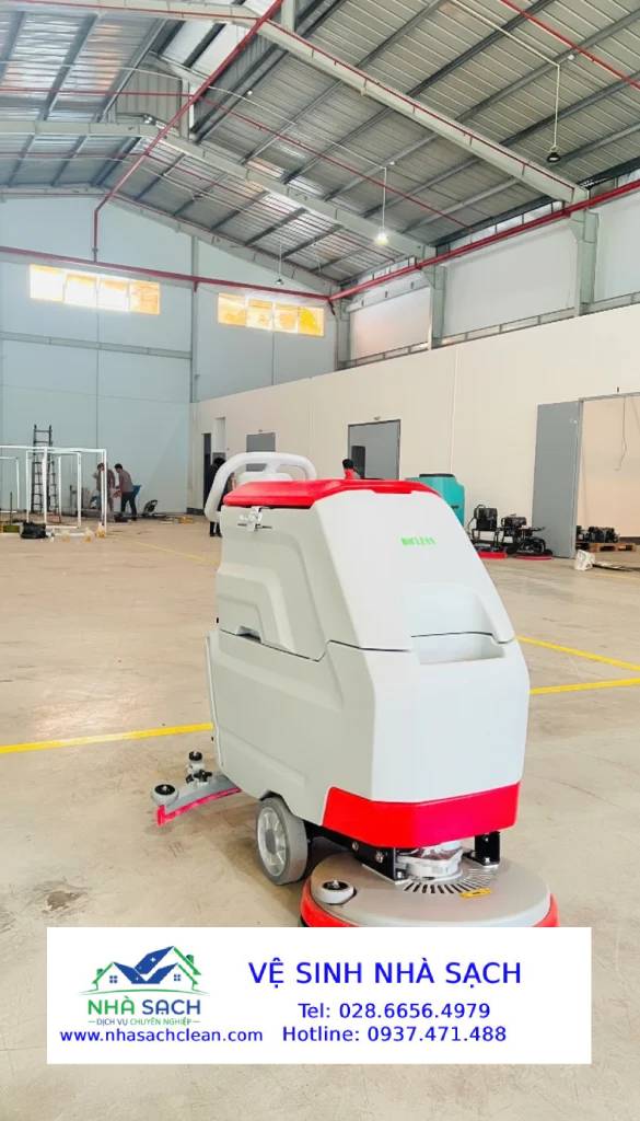 Máy chà sàn liên hợp dùng ắc quy AS530R