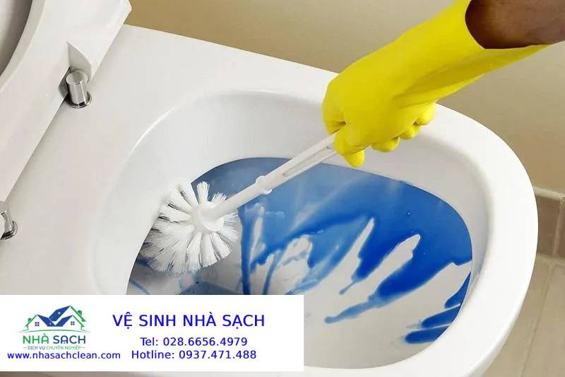 Một Số Hóa Chất Phổ Biến Trong Vệ Sinh Buồng Phòng Resort, Khách Sạn