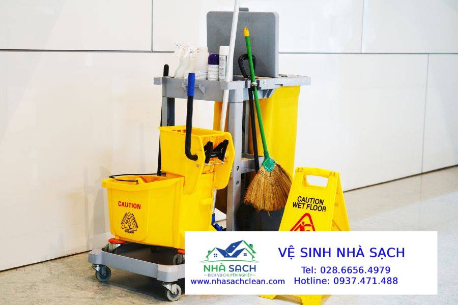 Thiết bị dụng cụ làm vệ sinh công nghiệp phổ biến hiện nay