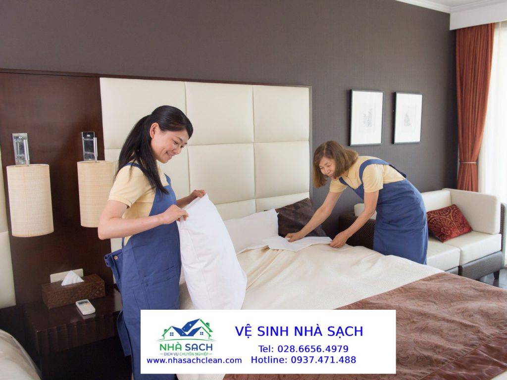Vệ Sinh Khách Sạn 5 Sao: Tiêu Chuẩn Sạch Bóng Cho Từng Centimet