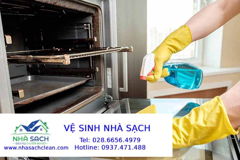 Vệ Sinh Lò Nướng Nhanh Chóng Với Greasecutter