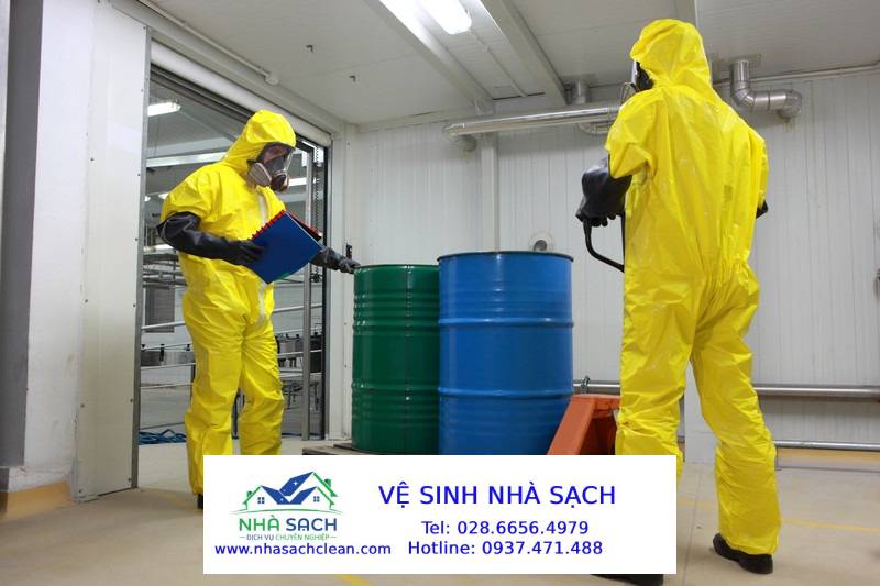 Hóa Chất Nào An Toàn & Hiệu Quả Cho Vệ Sinh Bệnh Viện & Trường Học?