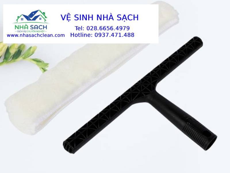 Bộ dụng cụ vệ sinh kính truyền thống