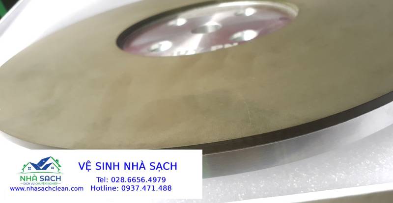 Những thiết bị cần có khi mài sàn bê tông