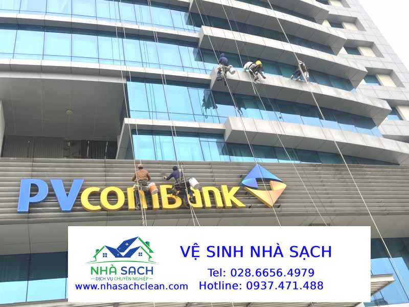 Thuê đội vệ sinh tòa nhà dài hạn