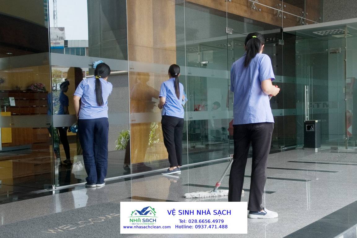 Dịch vụ vệ sinh uy tín có hợp đồng rõ ràng