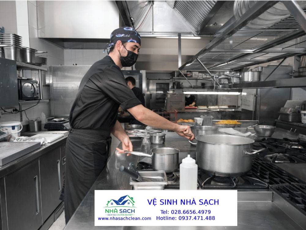 Quy Tắc Giữ Gìn An Toàn Vệ Sinh Thực Phẩm Cho Bếp Nhà Hàng, Bếp Công Nghiệp